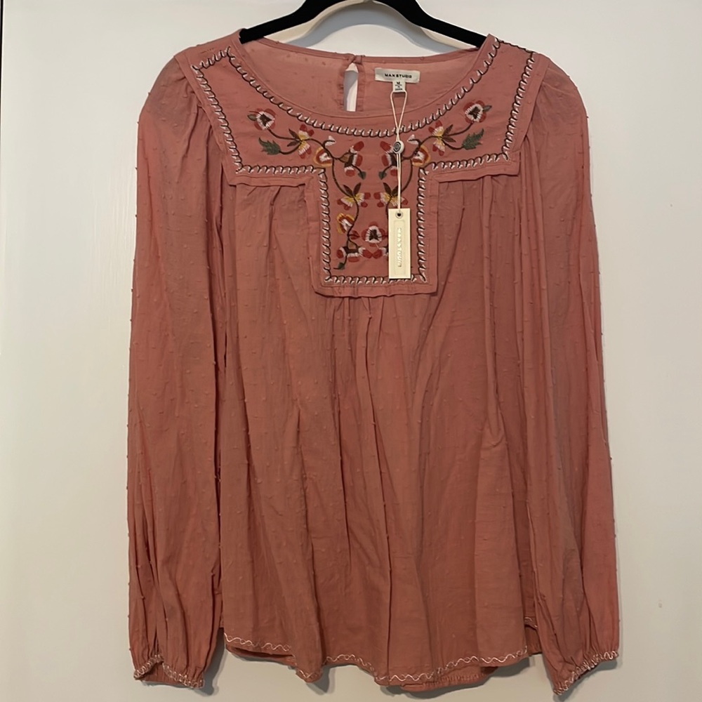 Max studio size Medium embroidered pink blouse with stitching @ sleeves & bottom